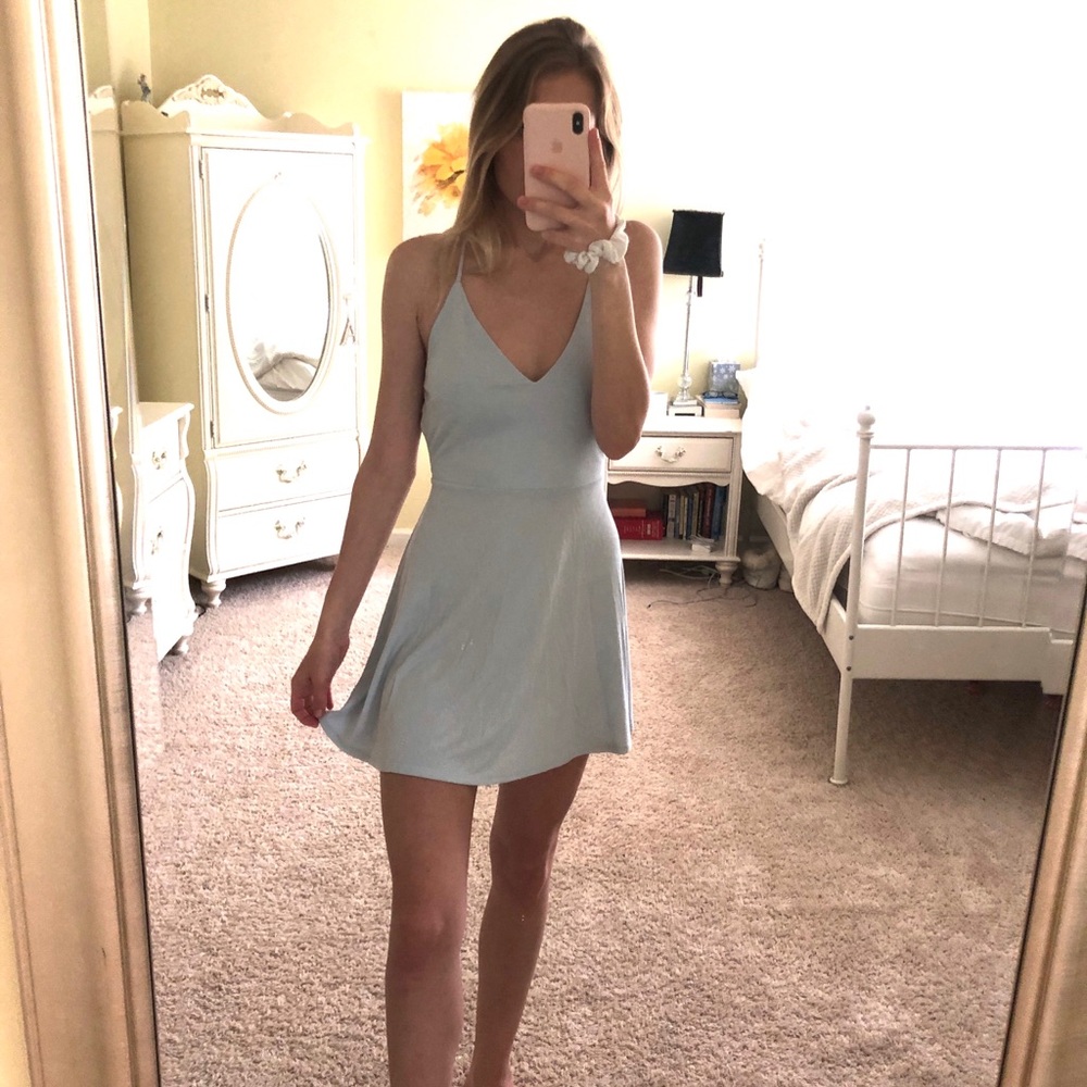 blue dress